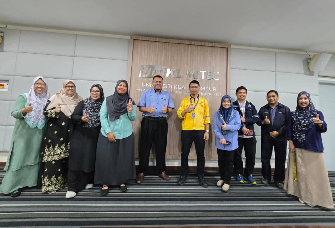 LAWATAN PENANDA ARAS PROGRAM SARJANA MUDA TEKNOLOGI KEJURUTERAAN MEKANIKAL (PETROLEUM) KE UNIVERSITI TEKNIKAL MELAKA (UTeM) &amp; UNIVERSITI KUALA LUMPUR MALAYSIAN INSTITUTE OF INDUSTRIAL TECHNOLOGY (UNIKL MITEC) 