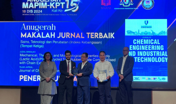 PENYELIDIK FTKKP MENANG ANUGERAH MAKALAH JURNAL TERBAIK SAINS, TEKNOLOGI & PERUBATAN (INDEKS KEBANGSAAN) DI MAJLIS ANUGERAH MAPIM-KPT KE-15