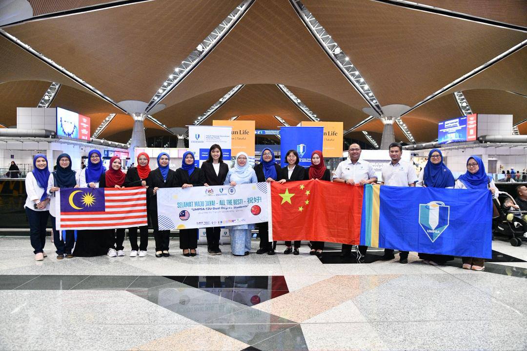 8 PELAJAR KEJURUTERAAN KIMIA UMPSA BERLEPAS KE CHINA BAGI PROGRAM IJAZAH DUAL UMPSA–TJU 